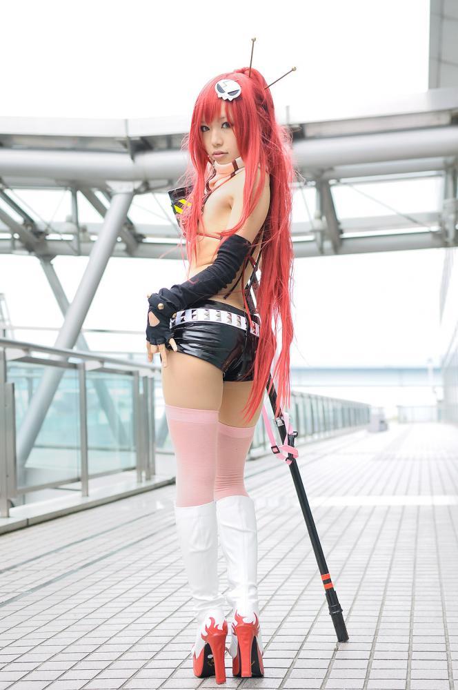 Beautiful-Yoko-Cosplay