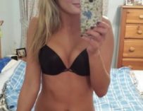 Such an erotic selfie