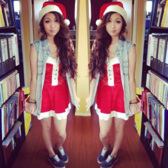 G1g2boo readay for this early christmas party