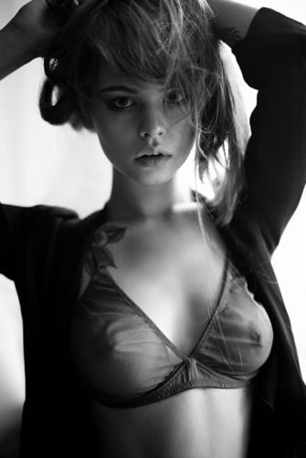 Anastasia Shcheglova Topless Sexy Tits