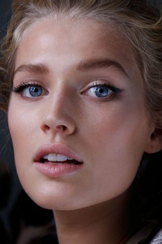 Bizarrest Woah Topless