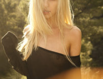 Blonde X Mikel Roberts Naked