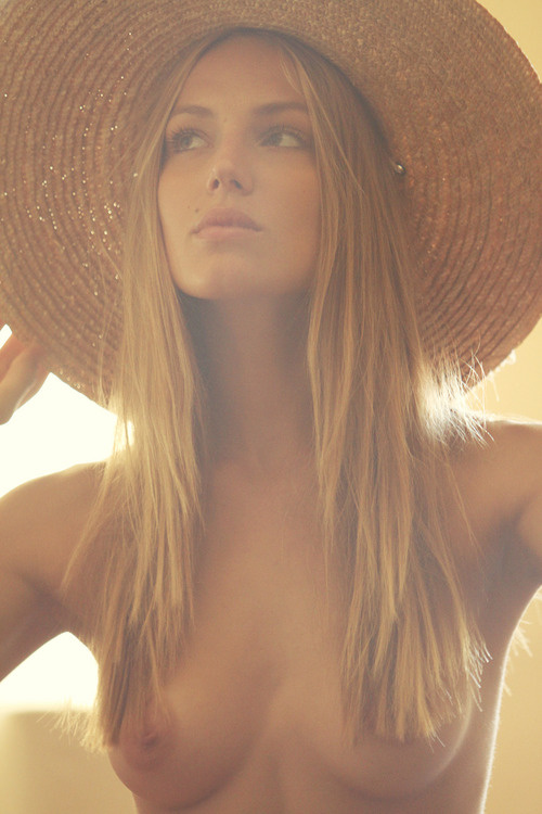 colossal-erotic-joe-wehner-film-and-photography-topless