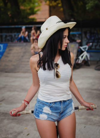 Cowgirl Gosha Gudvin
