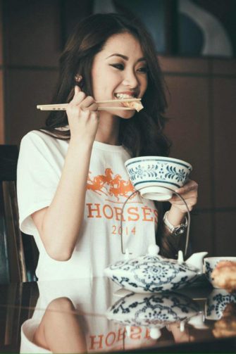 Elizabeth Tran Boobs