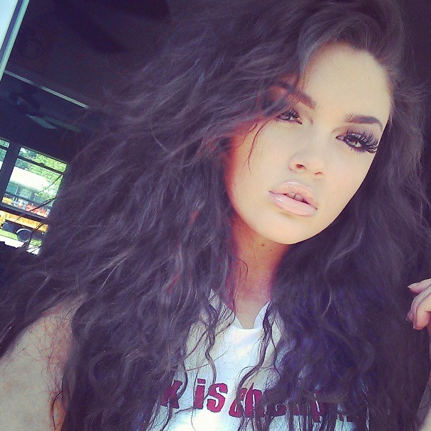 european-vixens-instagram-plainjulia