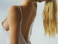 He1943 Risque Naked