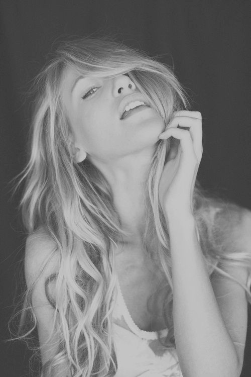 heroin-roses-vintagepersonal-blog-naked