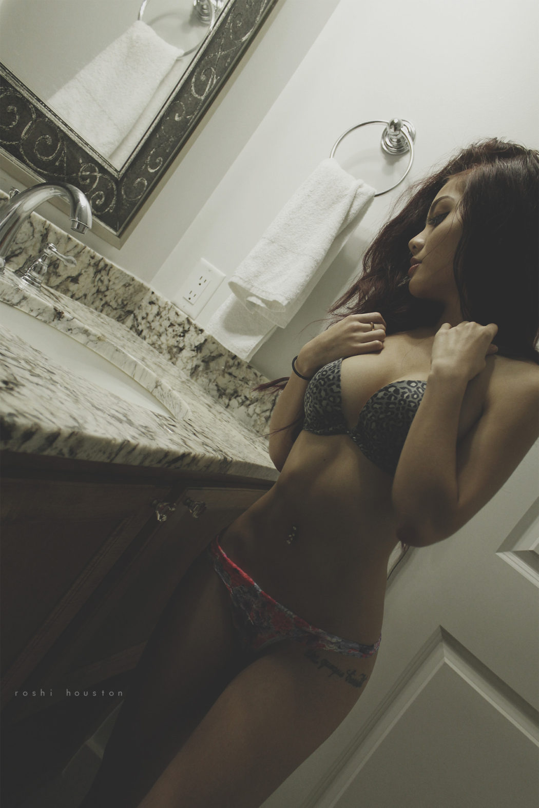 hot-roshihouston-photo-of-heyrk-by-roshiphoto