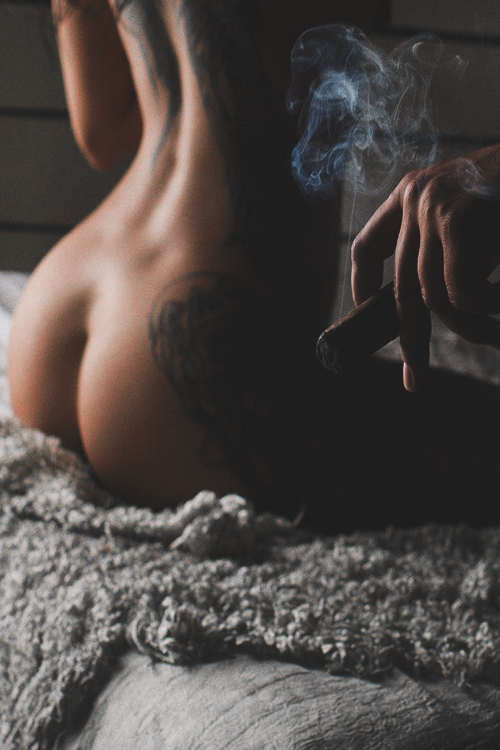justphamous-tattoos-cuban-cigars-topless