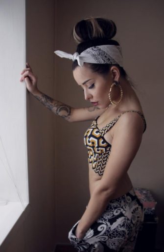 Kikky Thronaes Topless