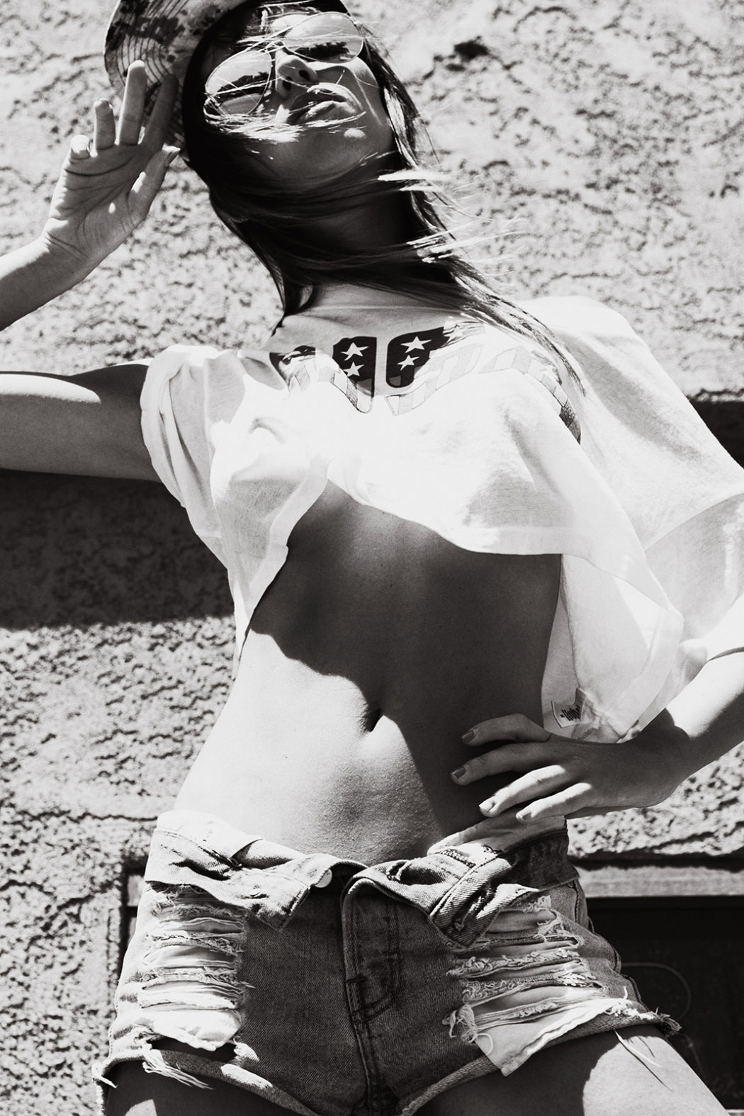 larsensotelo-jaimie-sullivan-photo-larsen-boobs