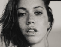 Larsensotelo Jessica Los Angeles Photo