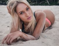 Luke 247 Lasciamoirimpiantiaideboli Oddio Egrave; Naked Boobs