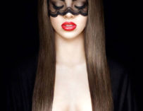 Merlin Reborn Erotic Red Lips Exquisite Black
