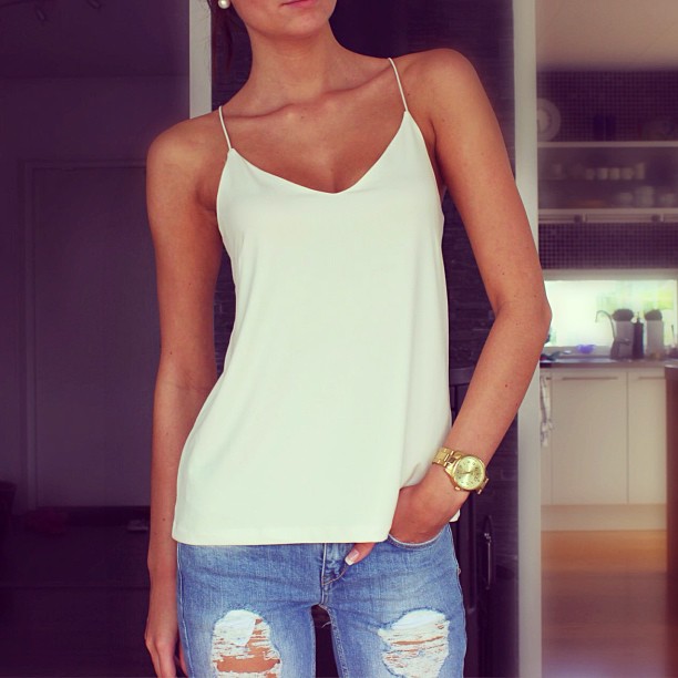 mydailyfitspiration-instagram-iamevelina-boobs