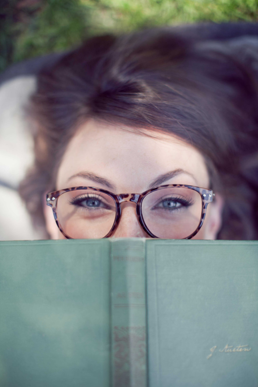 ottoseroticfixations-smile-of-the-week-topless