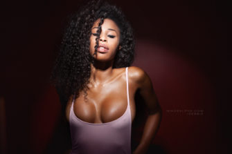 S O T E E Debbie Usoski Deborah Mackdelson Naked