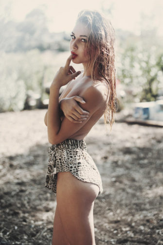 Seiunabellissima Gustoso Naked Topless