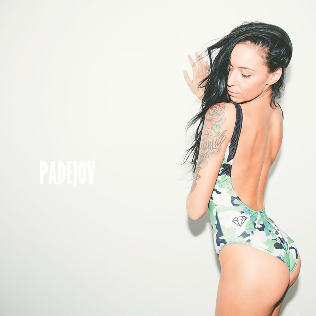 sexy-by-alexandr-padejovhellokisses-topless