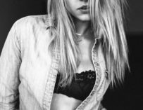 Sexy Consulillo Liza By Lucas Passmore