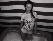 Sexy Katy Farmer Topless