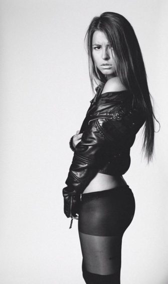 Sexy Marisa Papen Sexy Tits