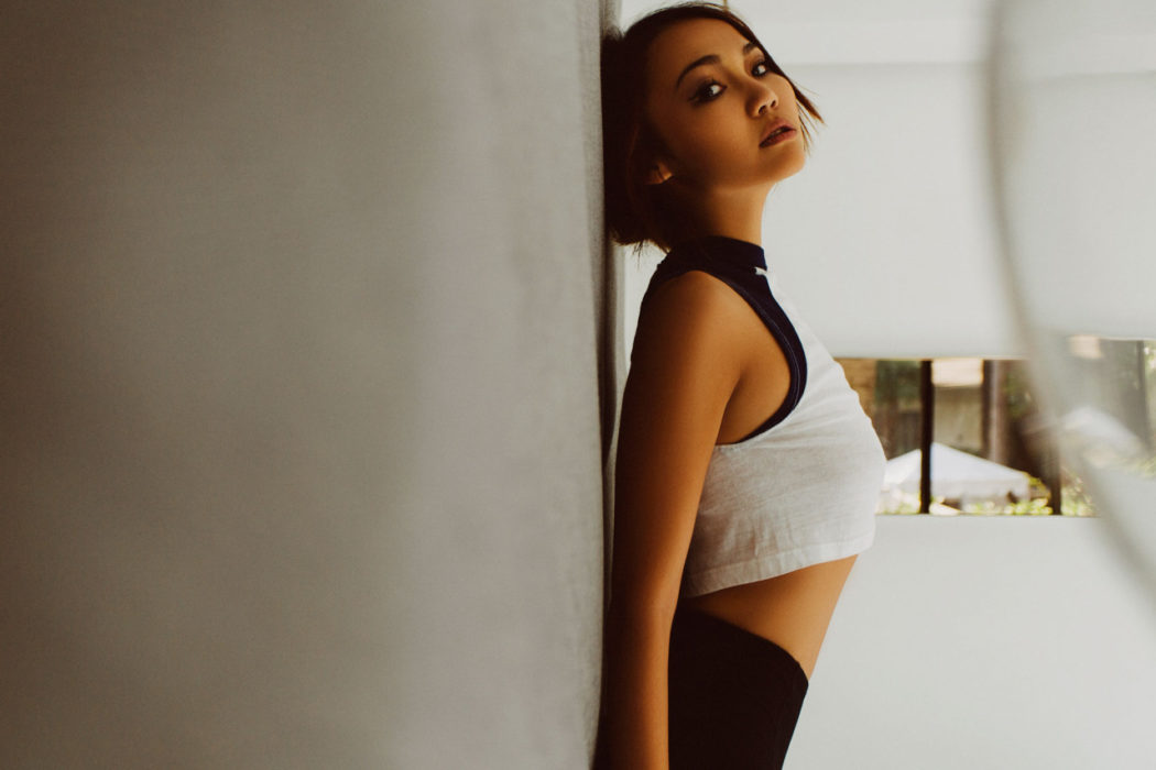 sexy-may-roosevelt-hotel-hollywood