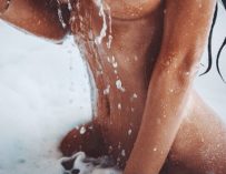 Sexy Nude Alexcb94 Take A Bath