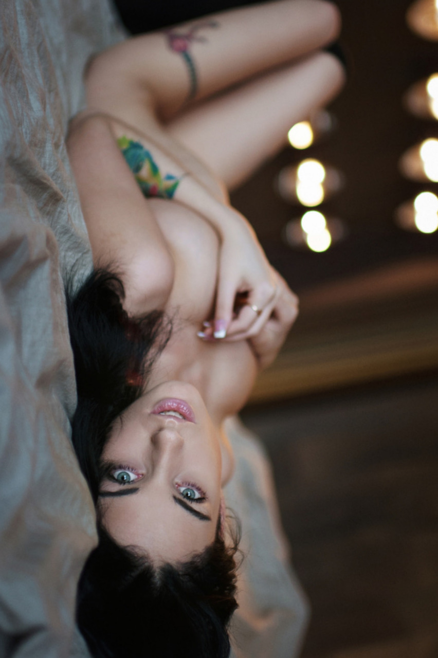 sexy-nude-alla-berger-maxim-maximov-topless