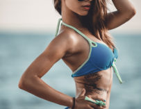 Sexy Nude Bikini Babe Andrey Popenko
