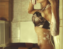 Sexy Nude Billionaired Messy