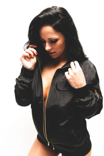 Sexy Nude Boudoir And Artistic Black Gold Aoi