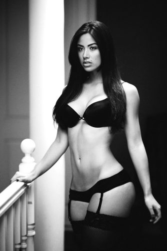 Sexy Nude Carol Seleme