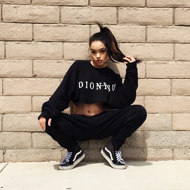 sexy-nude-girlscollection-alexis-mackenzie-alexiskenzie-topless