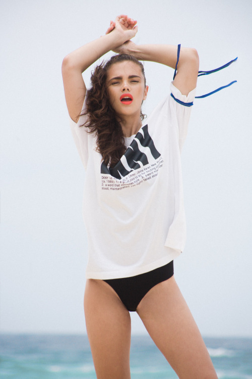 sexy-nude-jena-goldsack