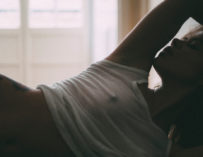 Sexy Nude Julia Cruz Topless
