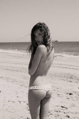 Sexy Nude Larsensotelo Rikki Los Angeles Photo Larsen Boobs