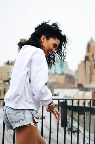 Sexy Nude Leyna Ramous Topless