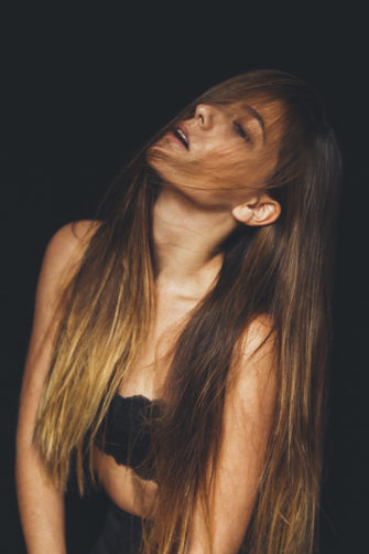 Sexy Nude Lipstick Lesbian Fuck The Butterflies