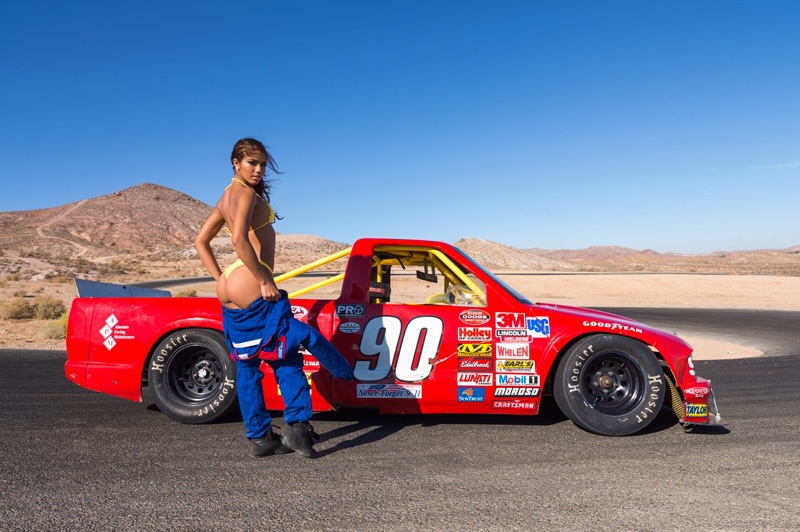 sexy-nude-neil1o1-yovanna-ventura-check-out-hot-1o1-topless-sexy-tits