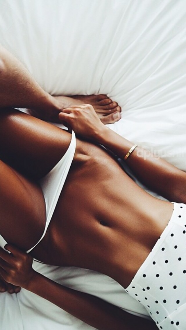 sexy-nude-photographer-dplyusnin-boobs