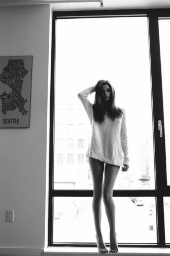 Sexy Nude Regarderlesfilles Ari Martins Ariane Martins Topless