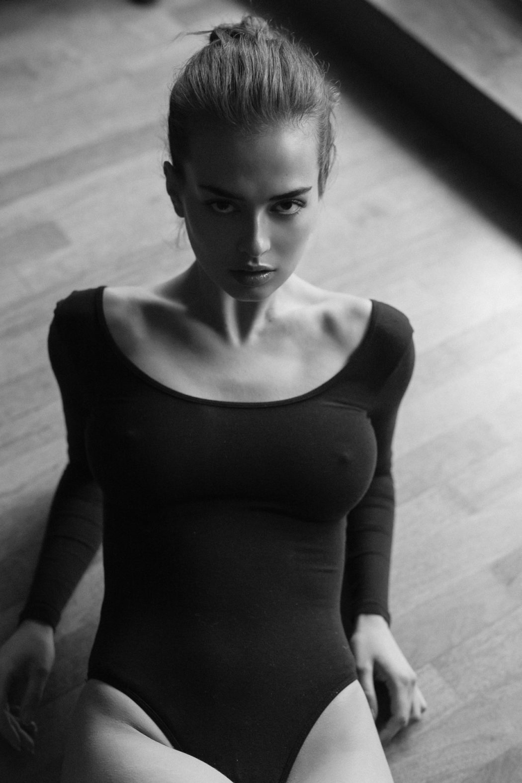 sexy-nude-tommitchellphoto-elif-aksu-by-tom-mitchell-boobs