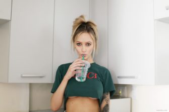 Sexy Nude Womenaresuperior Alyssa Barbara