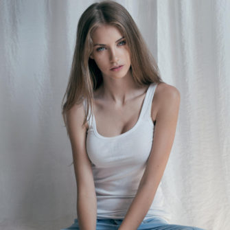 Sexy Nude Yulia Rose Topless