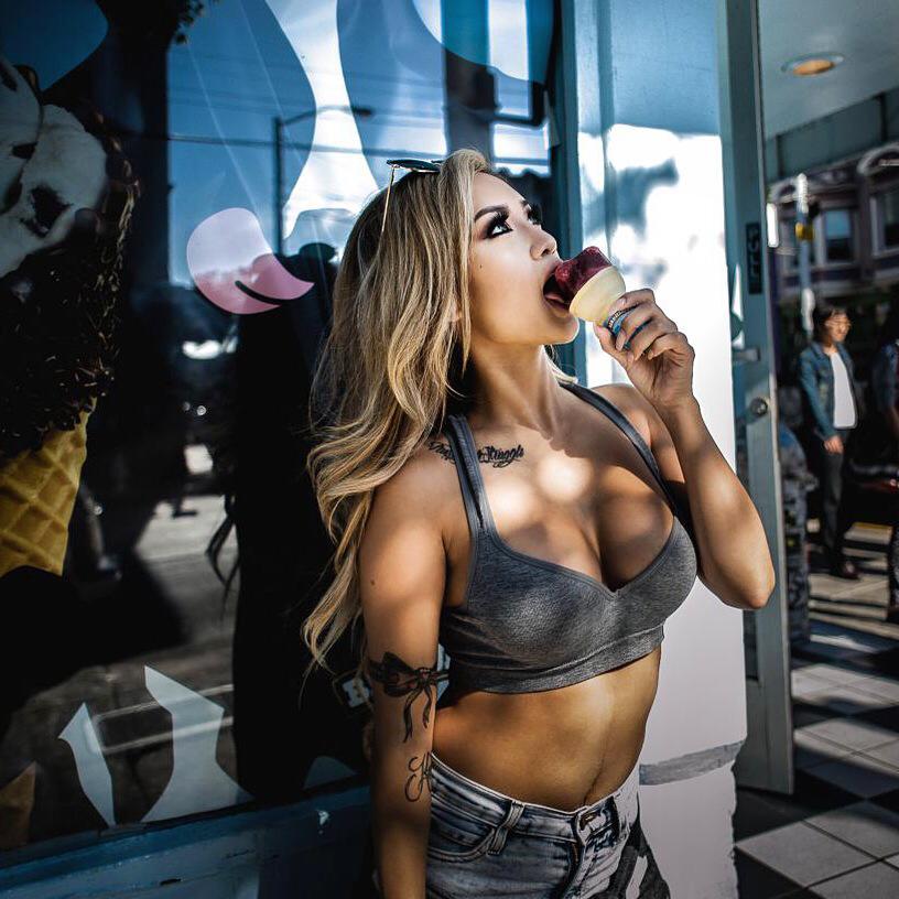 sexybeautifulfit-ashley-vee-topless