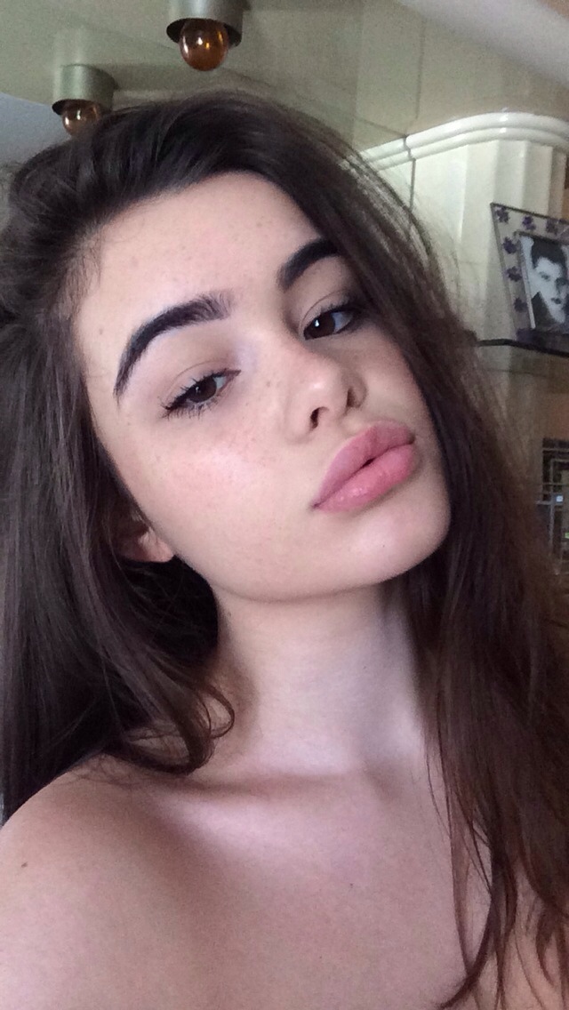 systemofadowny-funkies-lips-topless