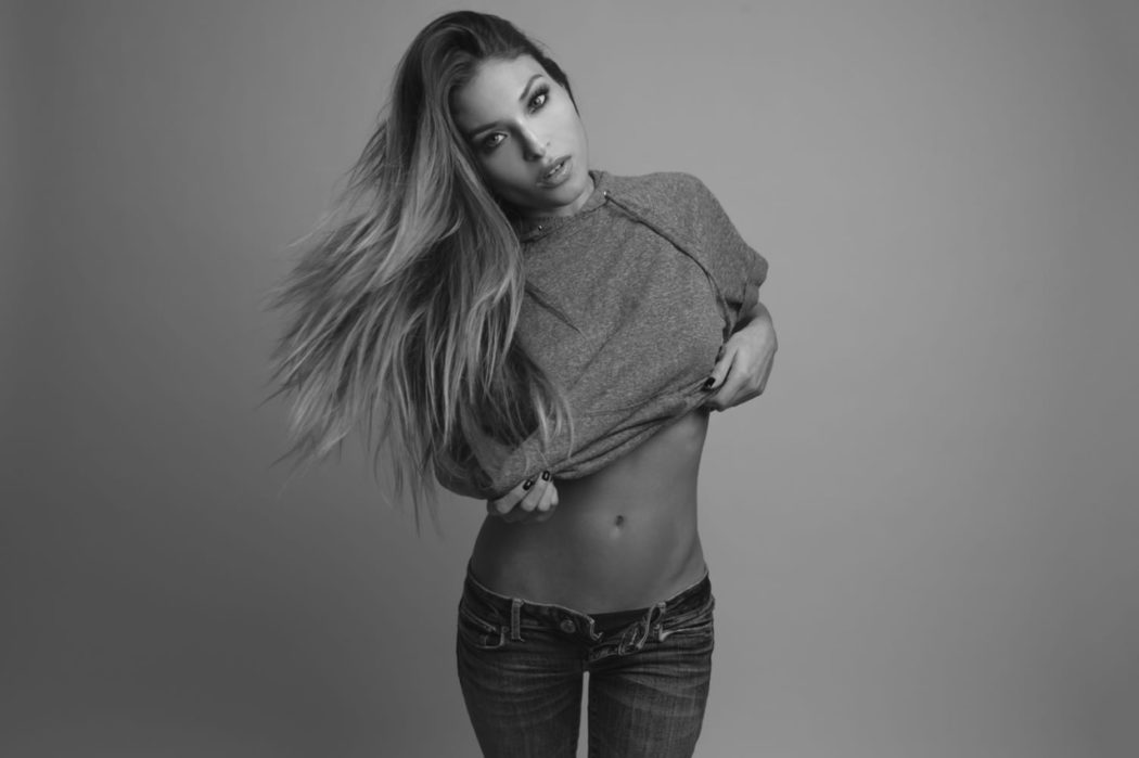 the210-johana-gomez-x-martin-depict-murillo-topless