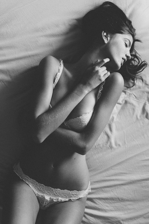 thevisualrepublic-sara-shot-by-robert-boobs